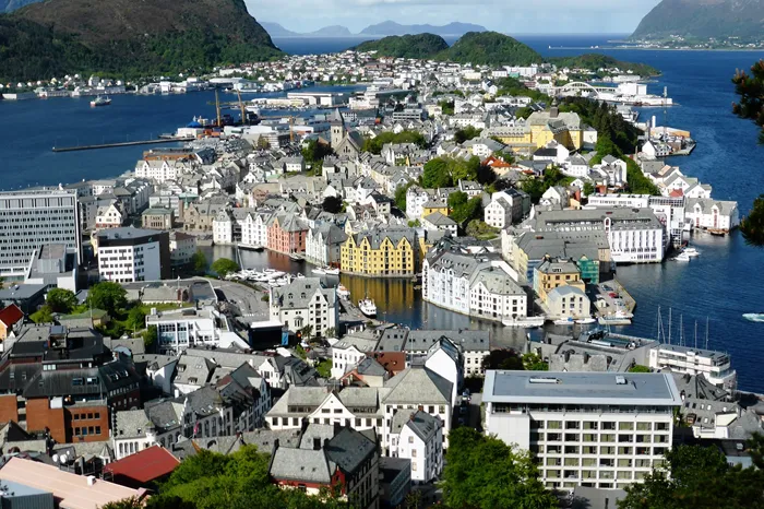 alesund-1661671 1920